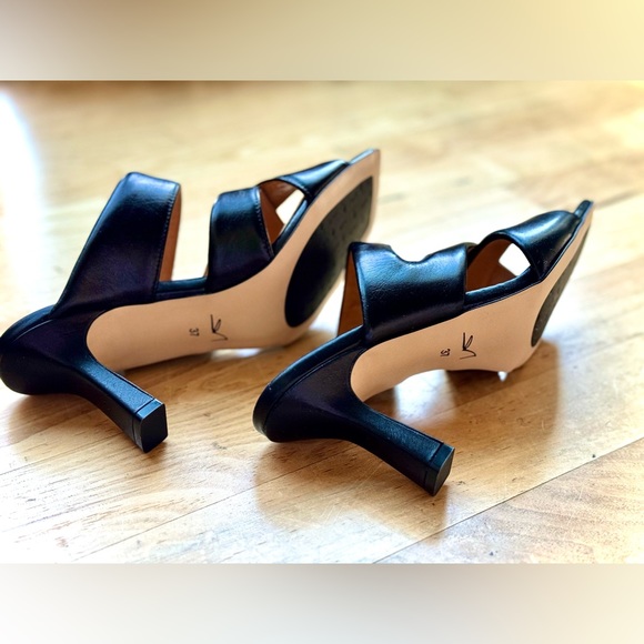 NWOT - EMBASSY LONDON “Oriana Black” Women’s Designer Sandals - EU 37 / US 6 - Picture 7 of 7